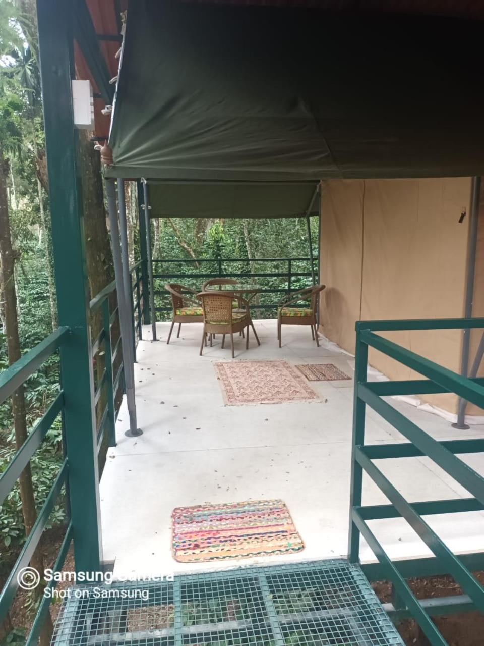 Devi Villa - Plantation Retreat And Forest Getaway Kutta エクステリア 写真